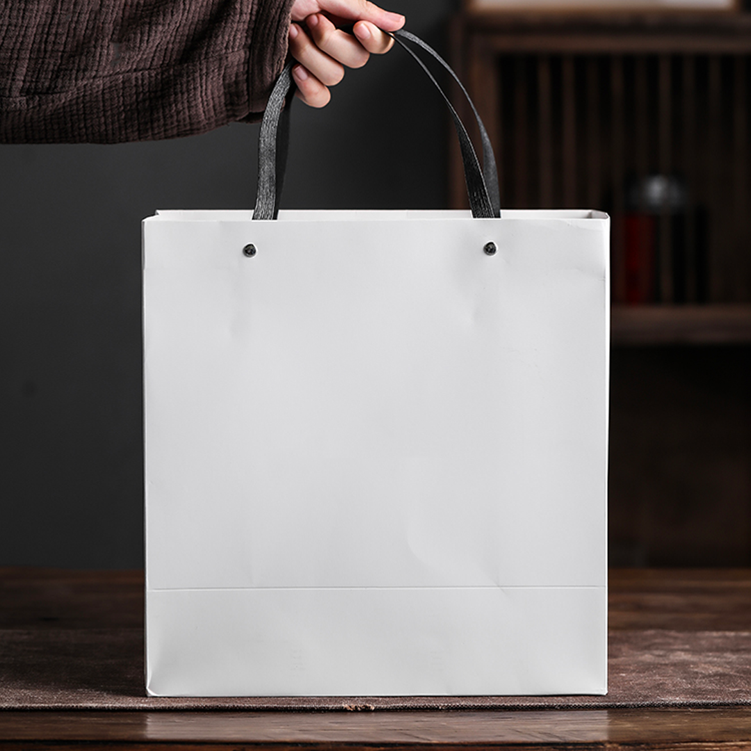 Paru White Ceramic Kungfu Tea Set