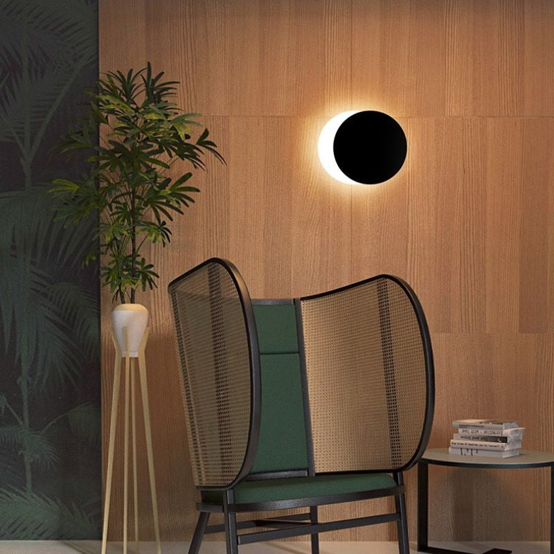 Creative Rotating Solar Eclipse Wall Lamp