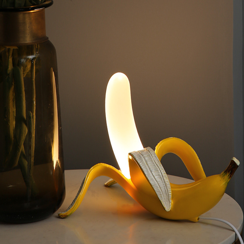 Banana Creative Table Lamp