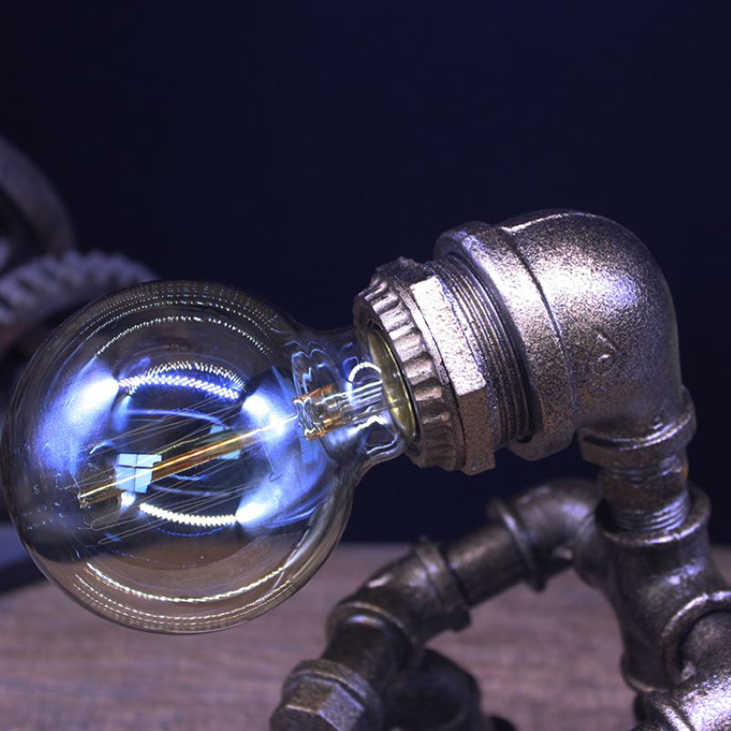 Retro Industrial Robot Table Lamp