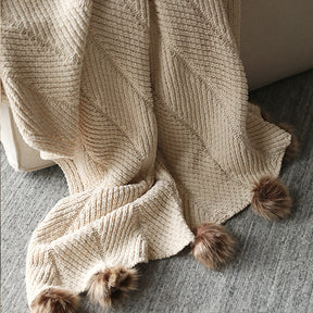 Mikazuki Crochet Throw