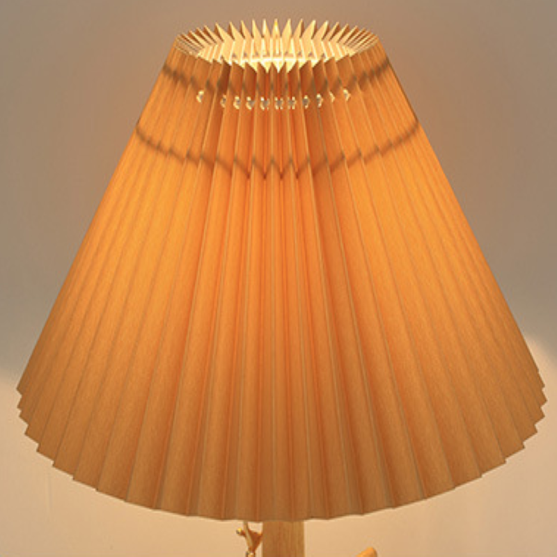 Pleated Fan Fabric Table Lamp