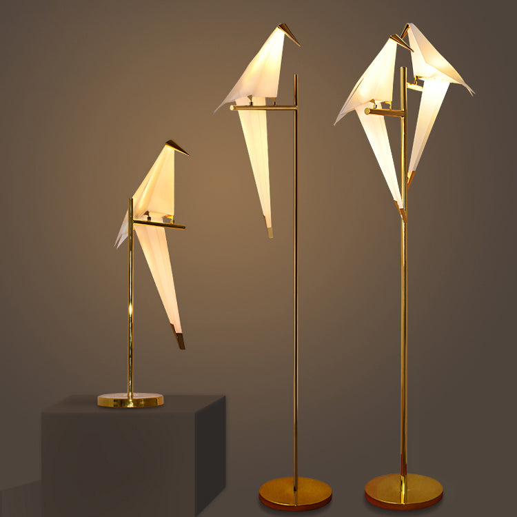The Tori Bird Lamp