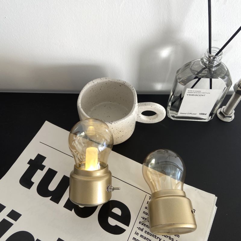 Creative Vintage LED Bulb Table Lamp