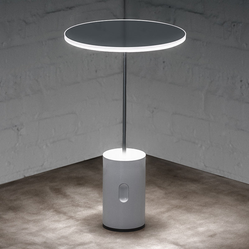 Modern Adjustable Pure White Table Lamp