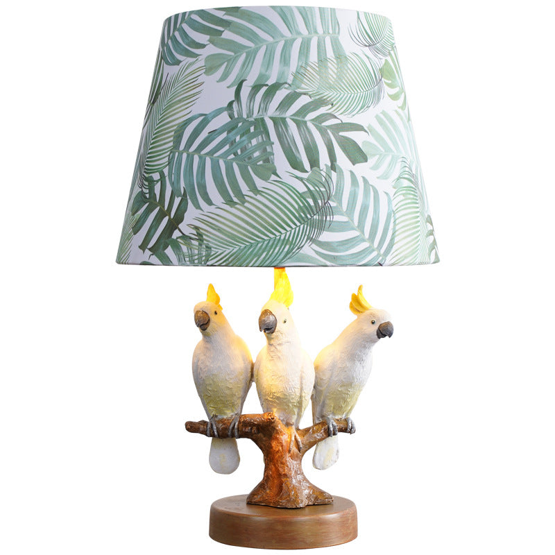 Creative Parrot Table Lamp