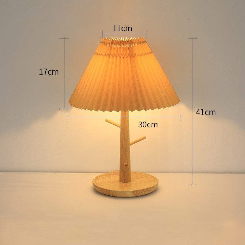 Pleated Fan Fabric Table Lamp