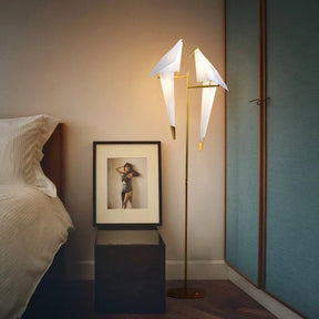 The Tori Bird Lamp