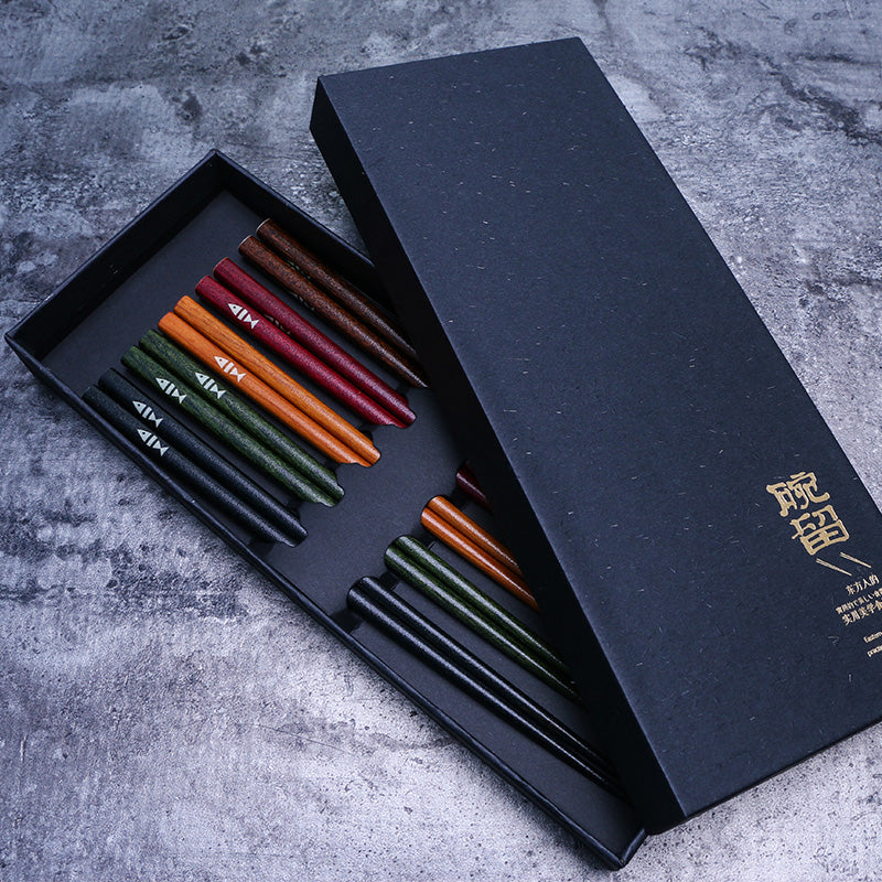 Toshiko Japanese Style Chopsticks Set