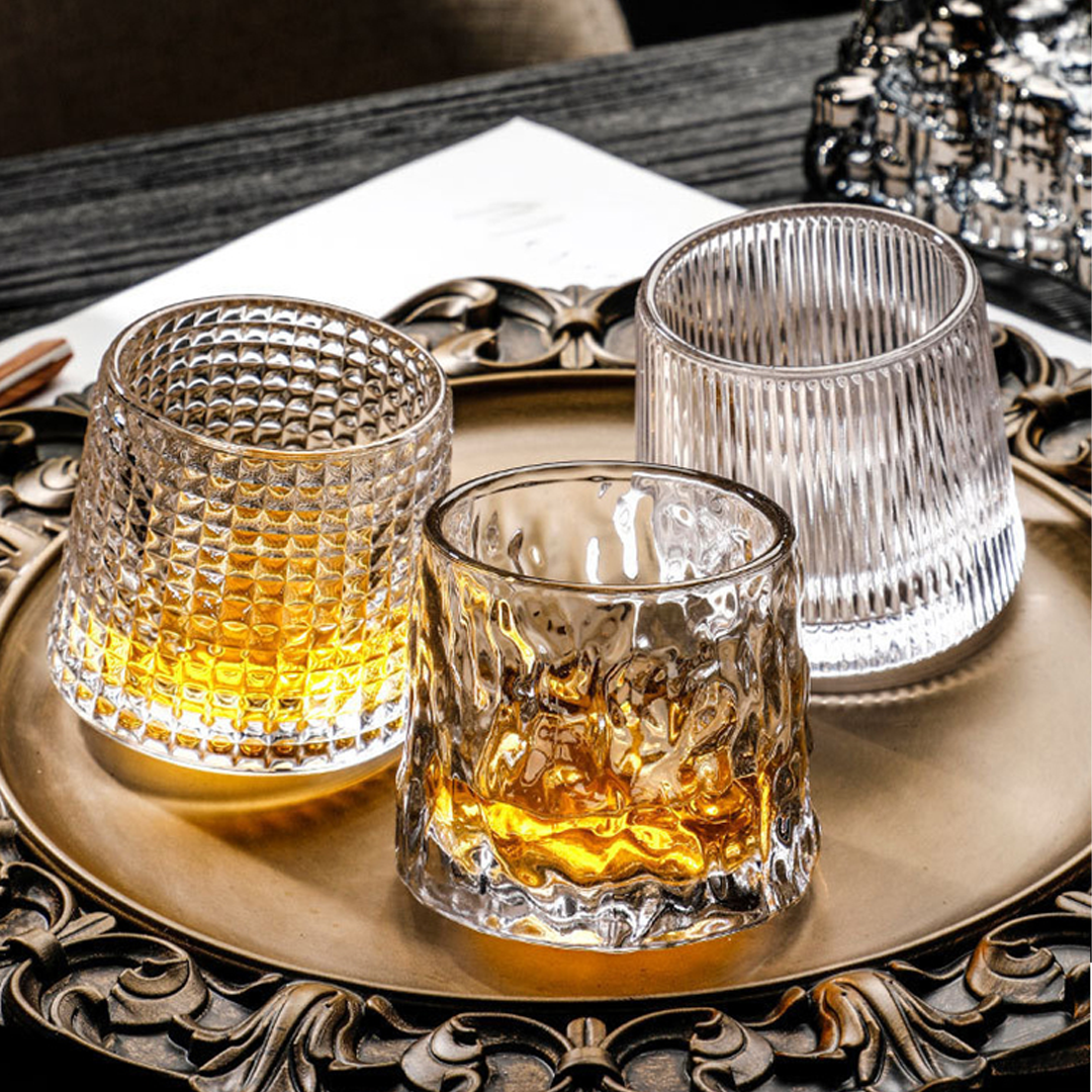 Creative Spinning Tumbler Whisky Glass